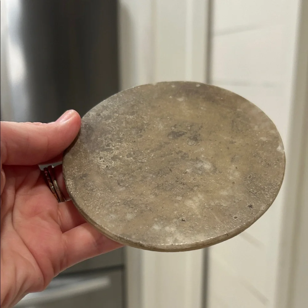 Vintage Gold Marble Round Beveled Edge Coasters Set of Four